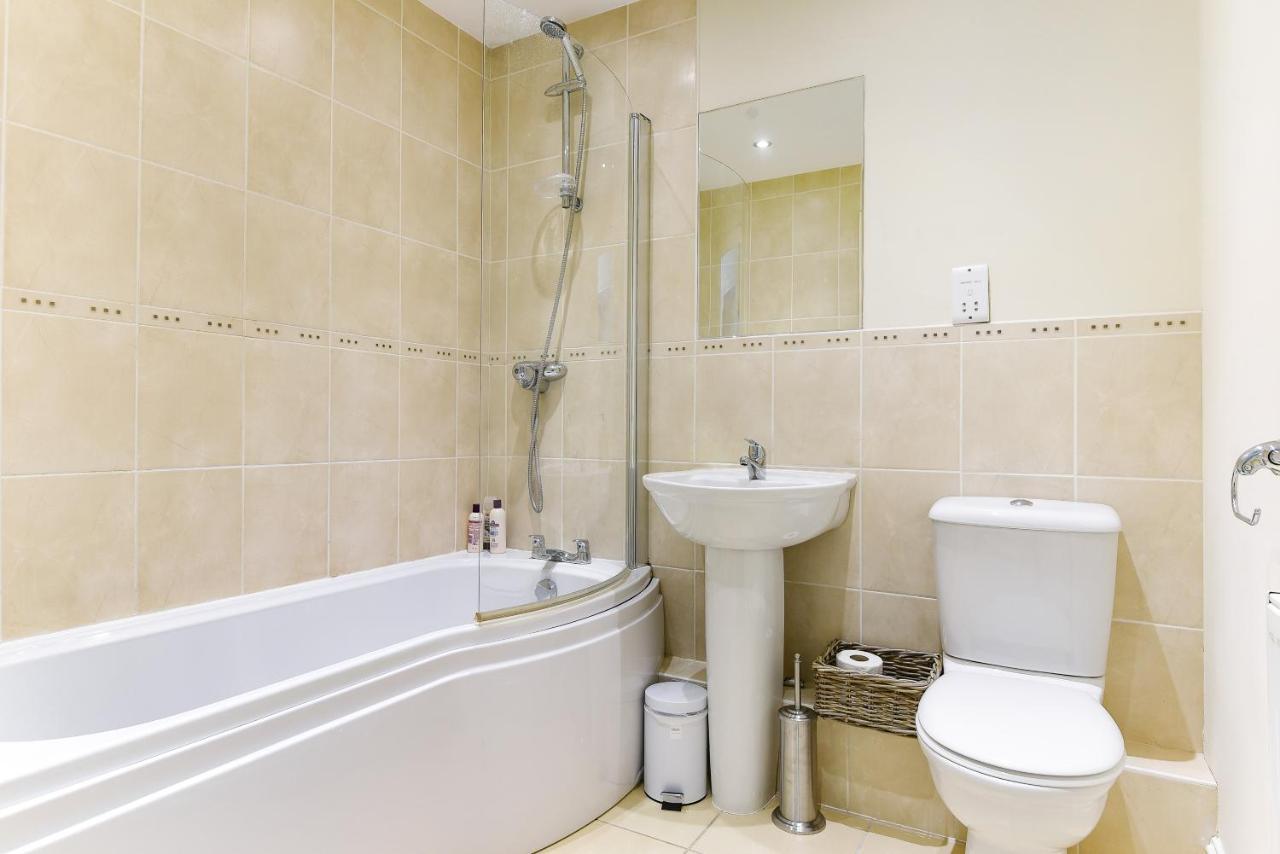 Exclusive Use - 1 Bedroom Apartment - Willow Court, 19 Double Street, Spalding, Pe11 2Aa Exterior foto